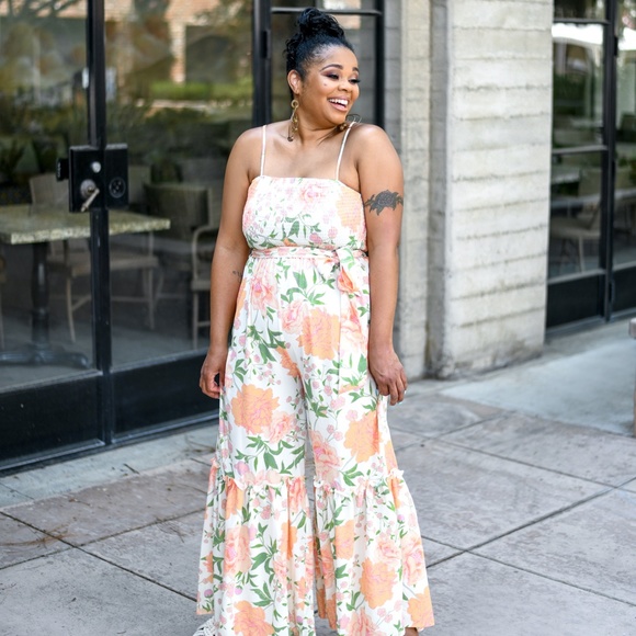 Womens Jumpsuit - Picture 4 of 4